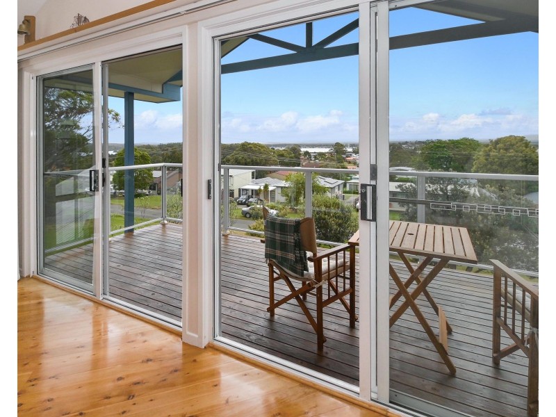 8 Ophir Street, Orient Point NSW 2540