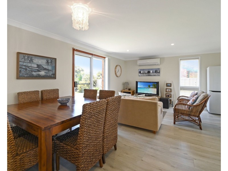 4 Mowbray Road, Culburra Beach NSW 2540