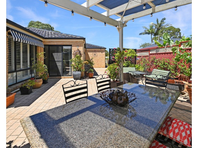 42 Stott Crescent, Callala Bay NSW 2540