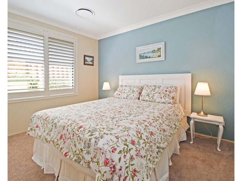 42 Stott Crescent, Callala Bay NSW 2540