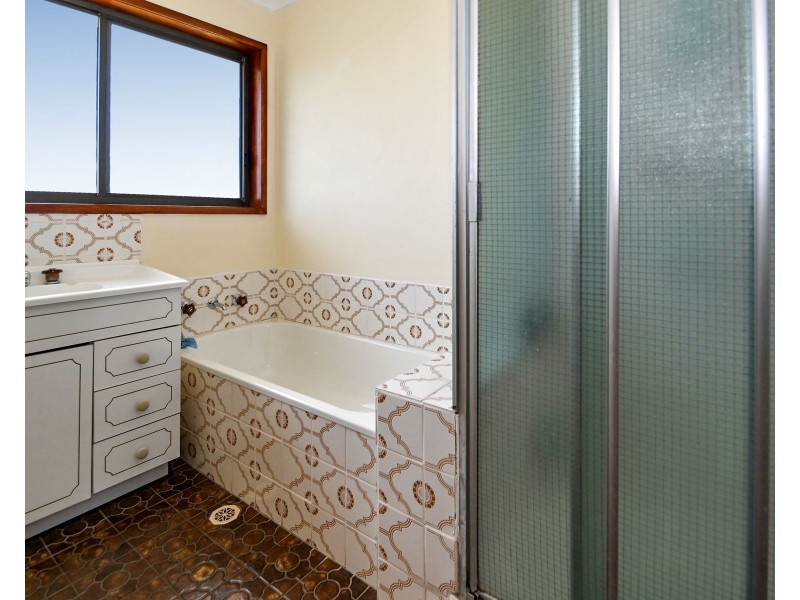 20 Callala Beach Road, Callala Beach NSW 2540