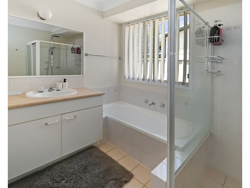 11 Warrego Place, Callala Bay NSW 2540