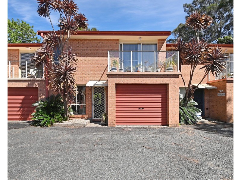 2/27 The Triangle, Culburra Beach NSW 2540