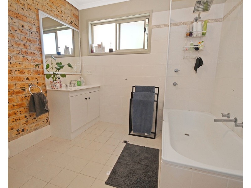 2/27 The Triangle, Culburra Beach NSW 2540
