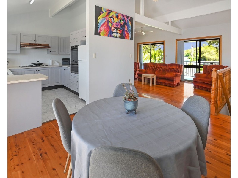 40 Callala Beach Road, Callala Beach NSW 2540