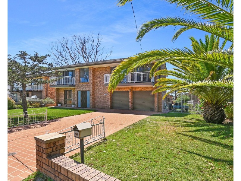 40 Callala Beach Road, Callala Beach NSW 2540