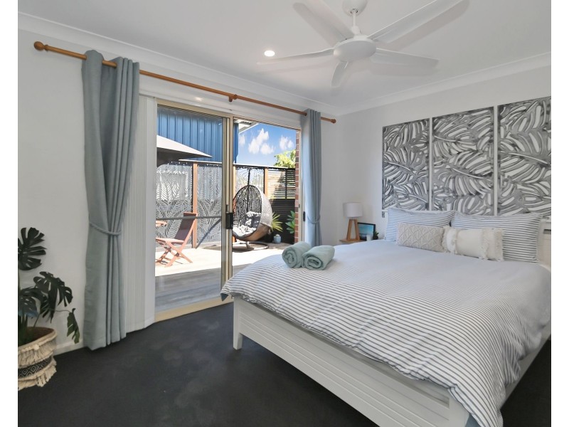8/109-111 Greenbank Grove, Culburra Beach NSW 2540