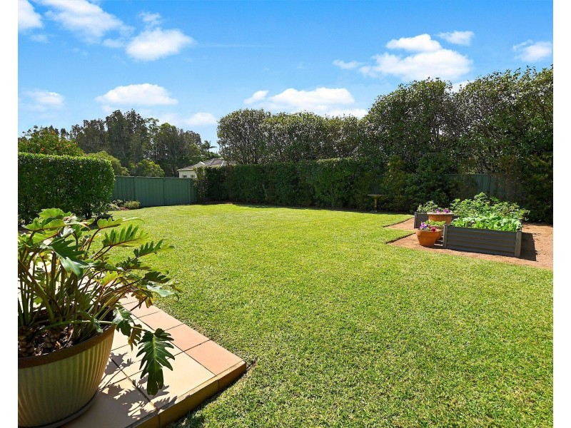 112 Lackersteen Street, Callala Bay NSW 2540