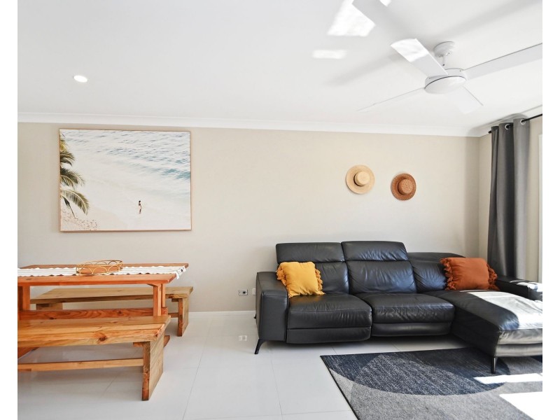 2/120 The Lake Circuit, Culburra Beach NSW 2540