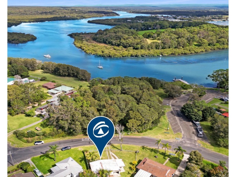1 Otranto Avenue, Orient Point NSW 2540