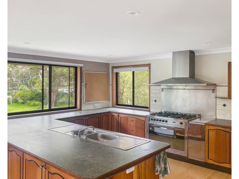 6 Addison Road, Culburra Beach NSW 2540