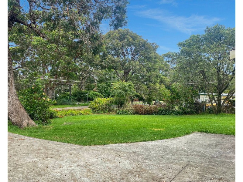 6 Addison Road, Culburra Beach NSW 2540