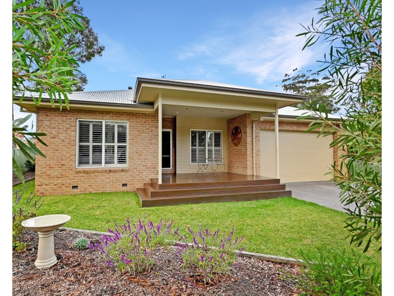 62 Lackersteen Street, Callala Bay NSW 2540