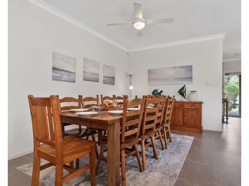 62 Lackersteen Street, Callala Bay NSW 2540