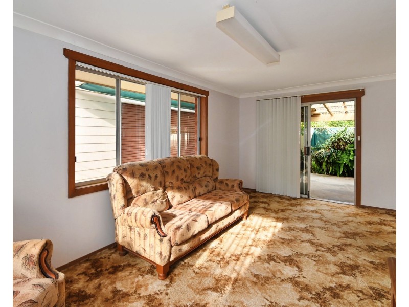 16 West Crescent, Culburra Beach NSW 2540