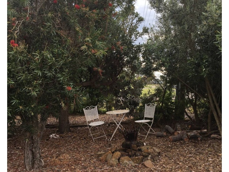 3 Penguins Head Road, Culburra Beach NSW 2540