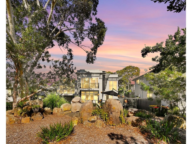 9 Caffrey Circuit, Callala Beach NSW 2540