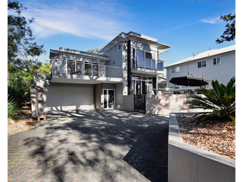 9 Caffrey Circuit, Callala Beach NSW 2540