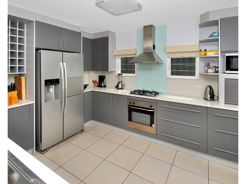 9 Caffrey Circuit, Callala Beach NSW 2540