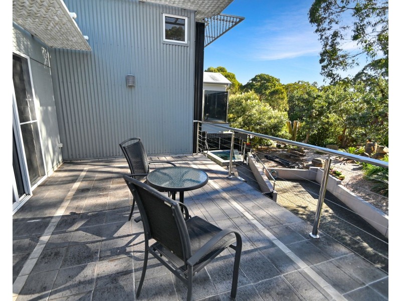 9 Caffrey Circuit, Callala Beach NSW 2540