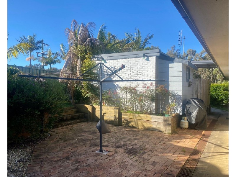 48 Osterley Avenue, Orient Point NSW 2540