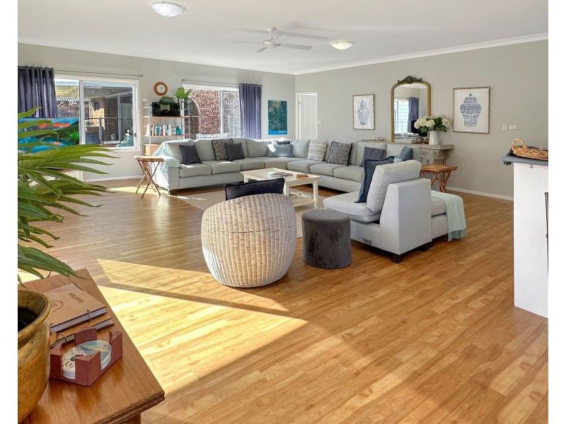 18 King George Street, Callala Beach NSW 2540