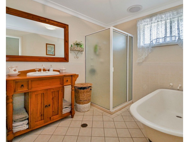 32 Orient Point Road, Culburra Beach NSW 2540