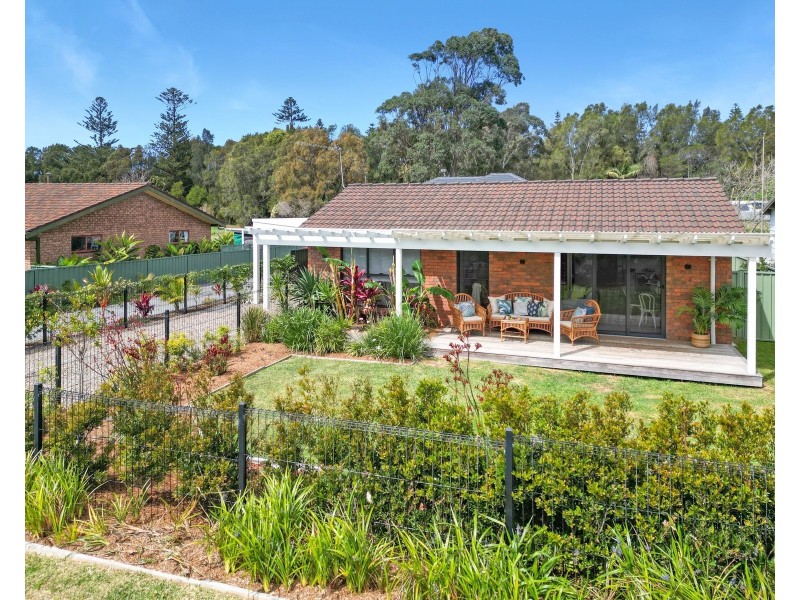 95 Greenbank Grove, Culburra Beach NSW 2540