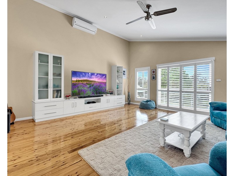 31 Lackersteen Street, Callala Bay NSW 2540