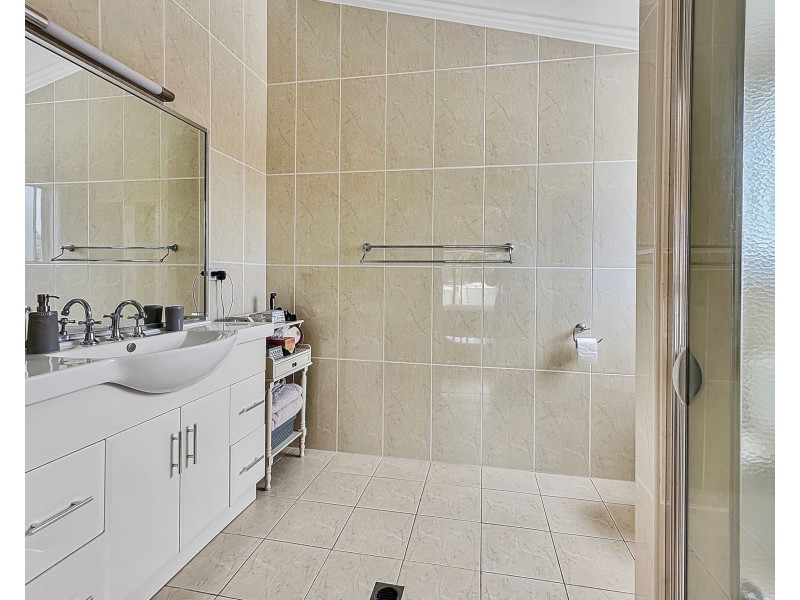 31 Lackersteen Street, Callala Bay NSW 2540