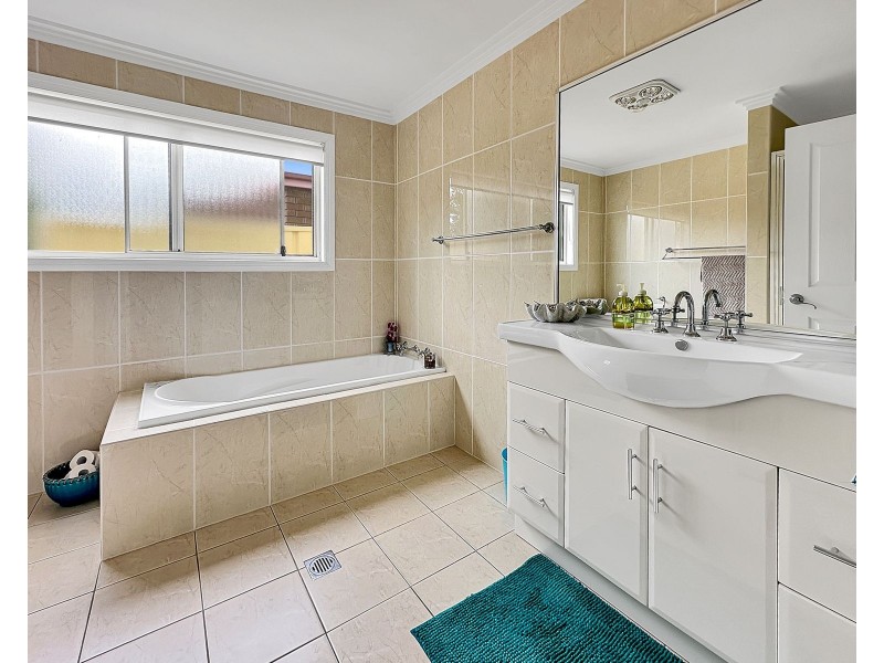 31 Lackersteen Street, Callala Bay NSW 2540