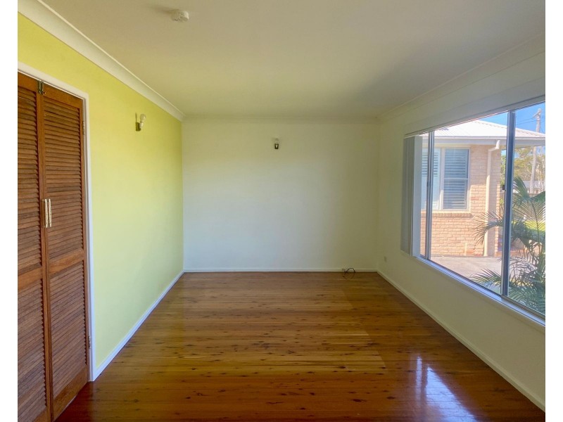 114 Prince Edward Avenue, Culburra Beach NSW 2540