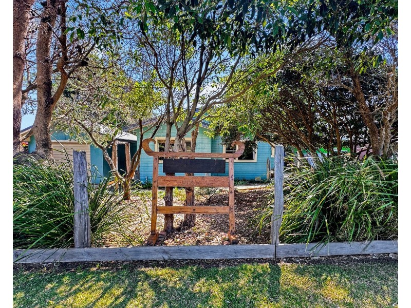 5 Ophir Street, Orient Point NSW 2540