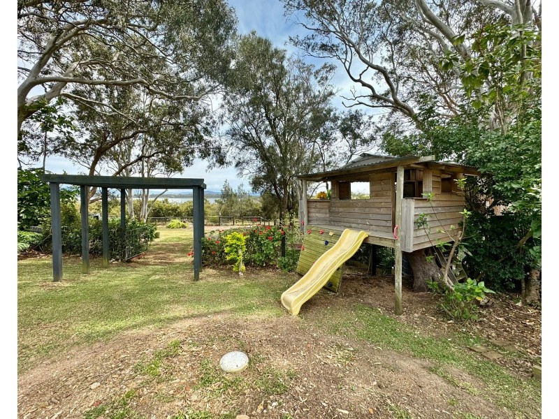37 Brighton Parade, Culburra Beach NSW 2540