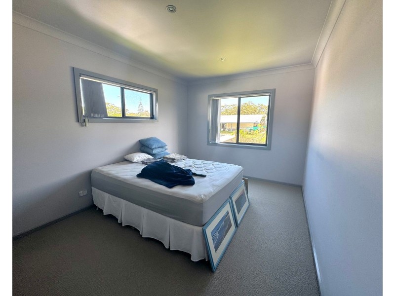 10 Merimbula Street, Currarong NSW 2540