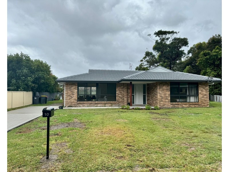 10 Peel Street, Currarong NSW 2540