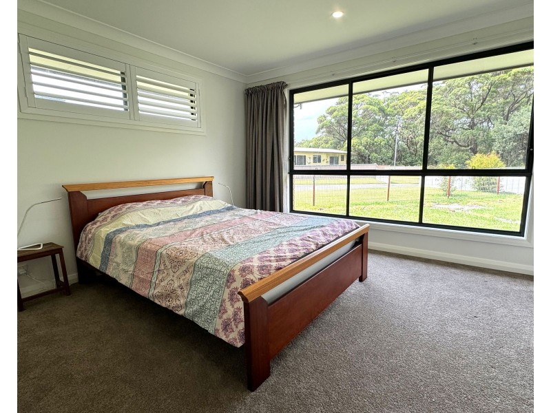 10 Peel Street, Currarong NSW 2540