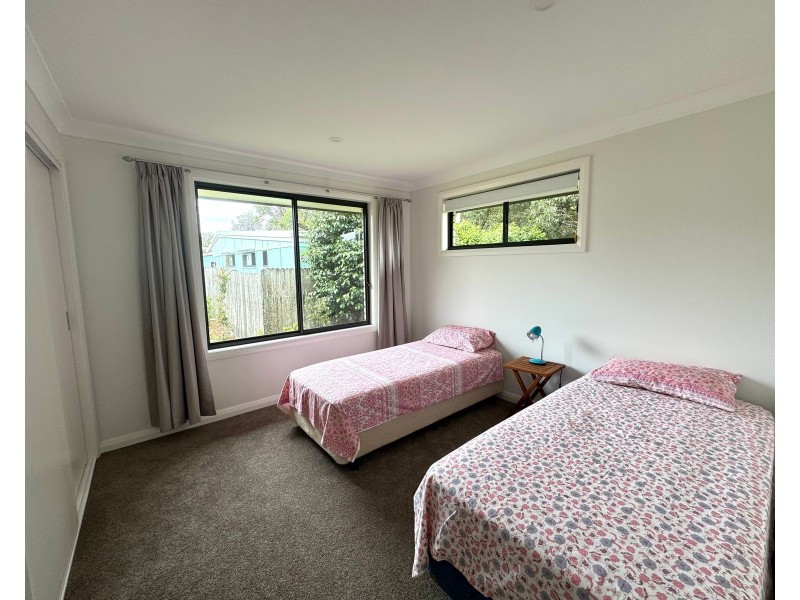 10 Peel Street, Currarong NSW 2540