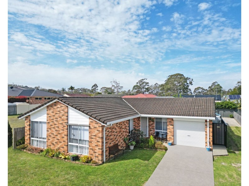 12 Gowlland Crescent, Callala Bay NSW 2540