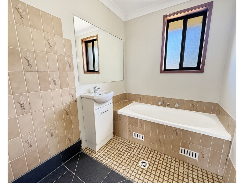30 The Lake Circuit, Culburra Beach NSW 2540