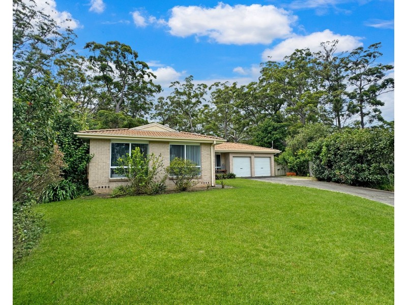 65 Stott Crescent, Callala Bay NSW 2540
