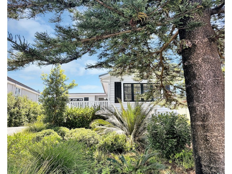 80 Watts Road, Callala Beach NSW 2540