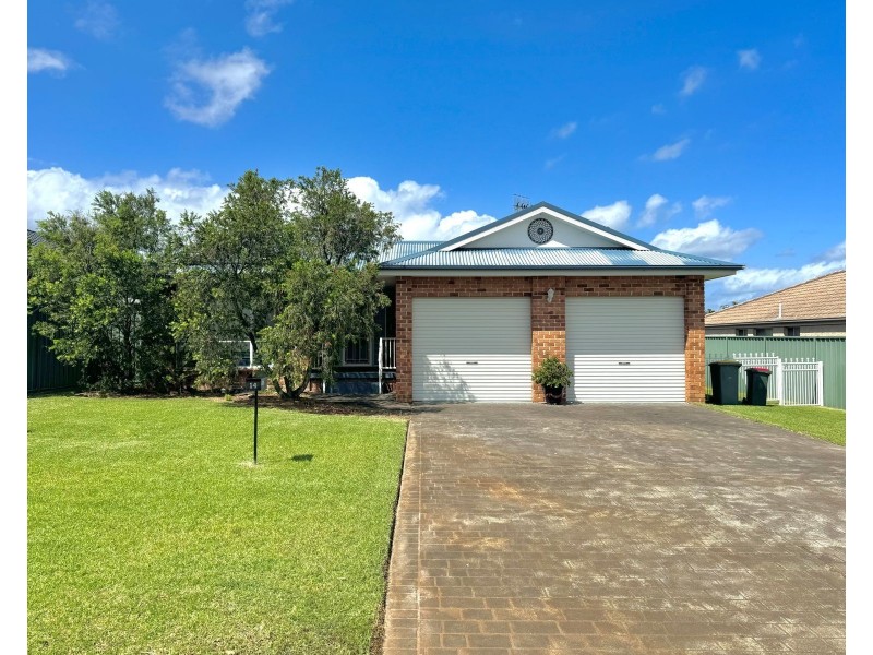14 Hunter Street, Callala Bay NSW 2540