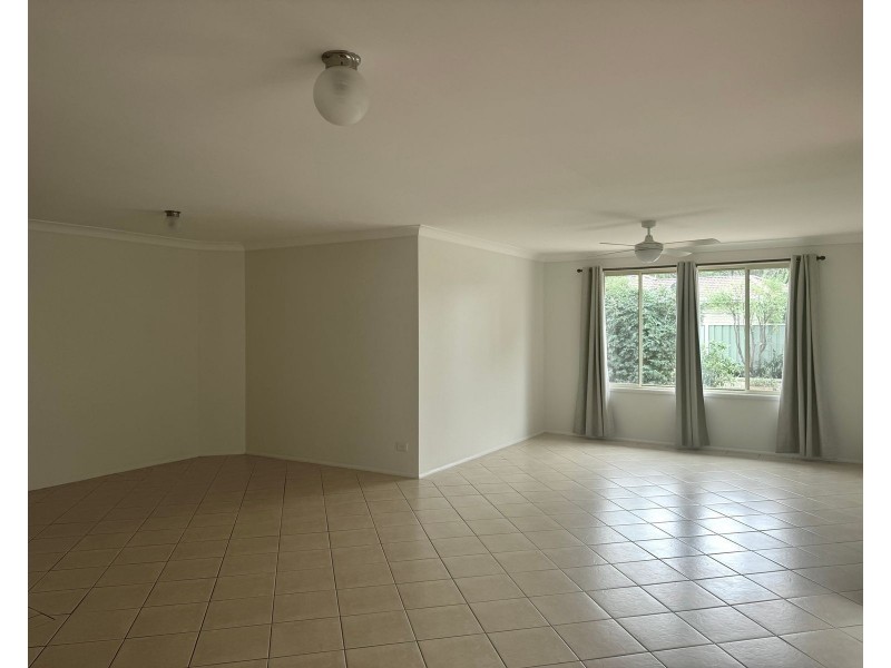25 Emmett Street, Callala Bay NSW 2540