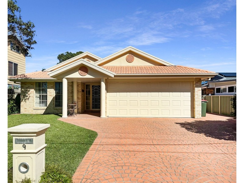 9 The Triangle, Culburra Beach NSW 2540