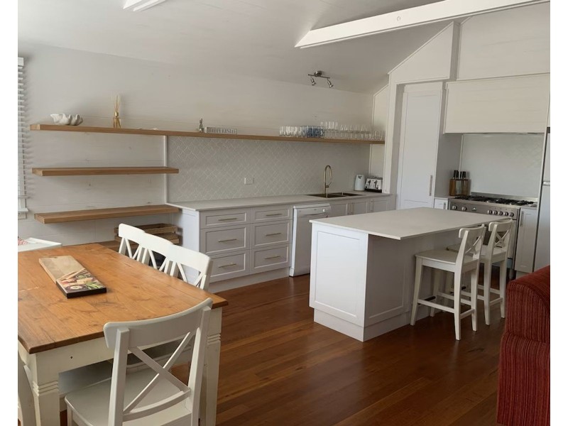 14 Piscator Avenue, Currarong NSW 2540