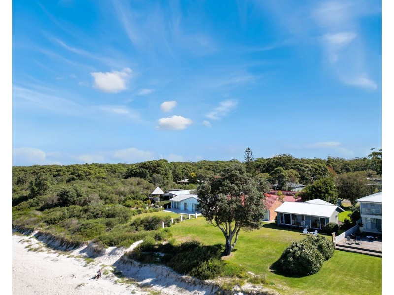 9 Quay Road, Callala Beach NSW 2540