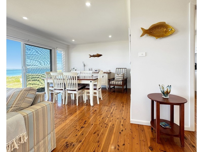 9 Quay Road, Callala Beach NSW 2540