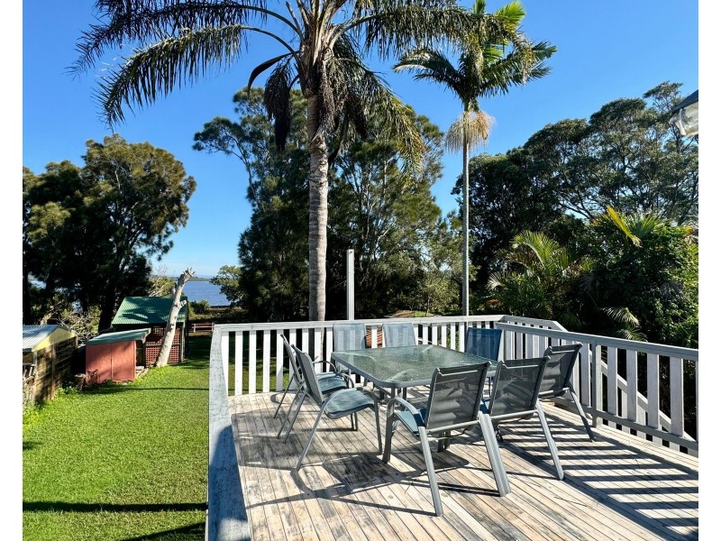 25 Addison Road, Culburra Beach NSW 2540