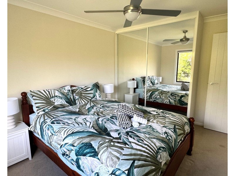 48 Osterley Avenue, Orient Point NSW 2540